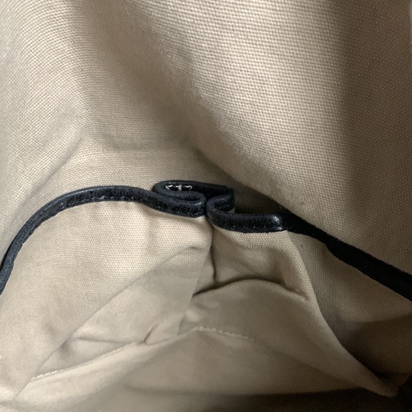 TORY Burch Flopover Black leather Clutch or crossbody Handbag. - Picture 8 of 11